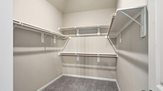 Building Photo - 3918 Sugardale St