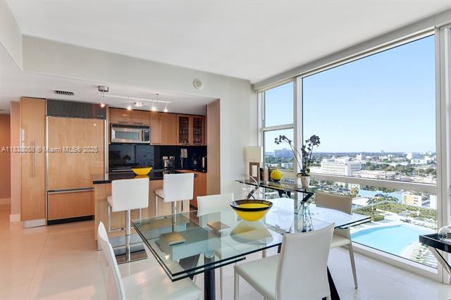 Building Photo - 6801 Collins Ave