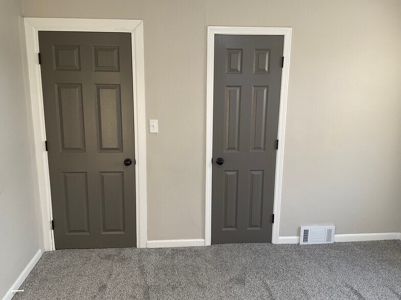 Building Photo - 6306 N 2nd St