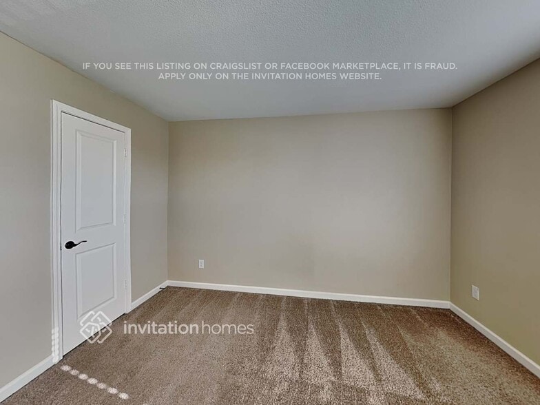 Building Photo - 442 Samara Ct