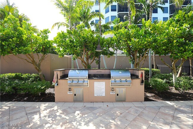 Building Photo - 1060 Borghese Ln
