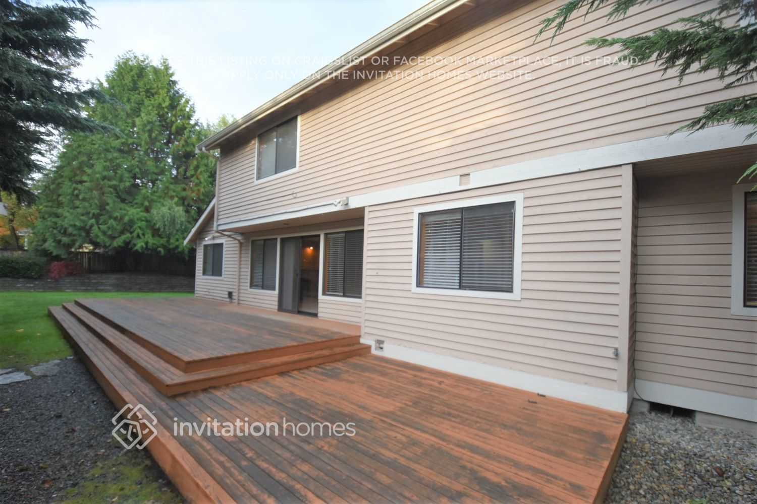 Building Photo - 2350 215th Pl SW