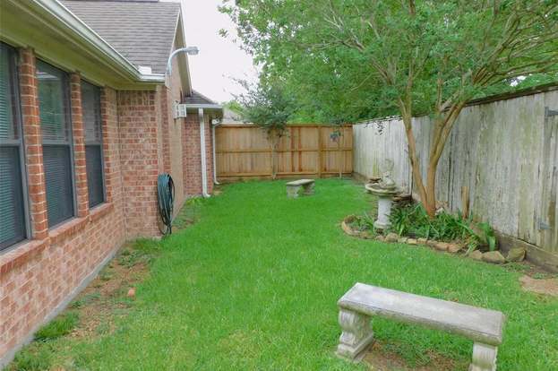 Building Photo - 4930 Julia Ct