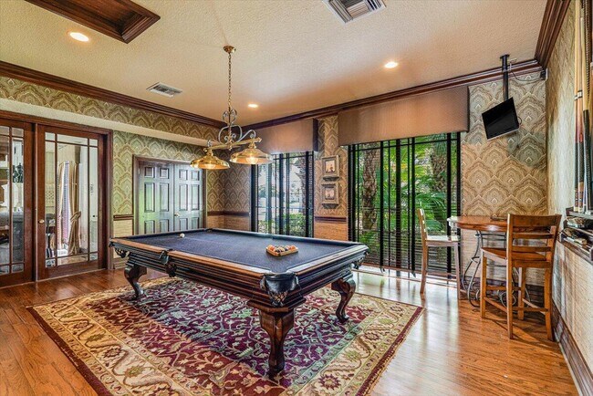 Building Photo - 3023 Alcazar Pl