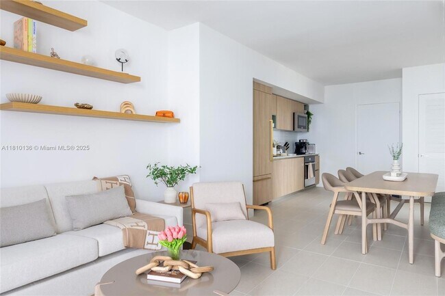 Building Photo - 159 NE 6th St