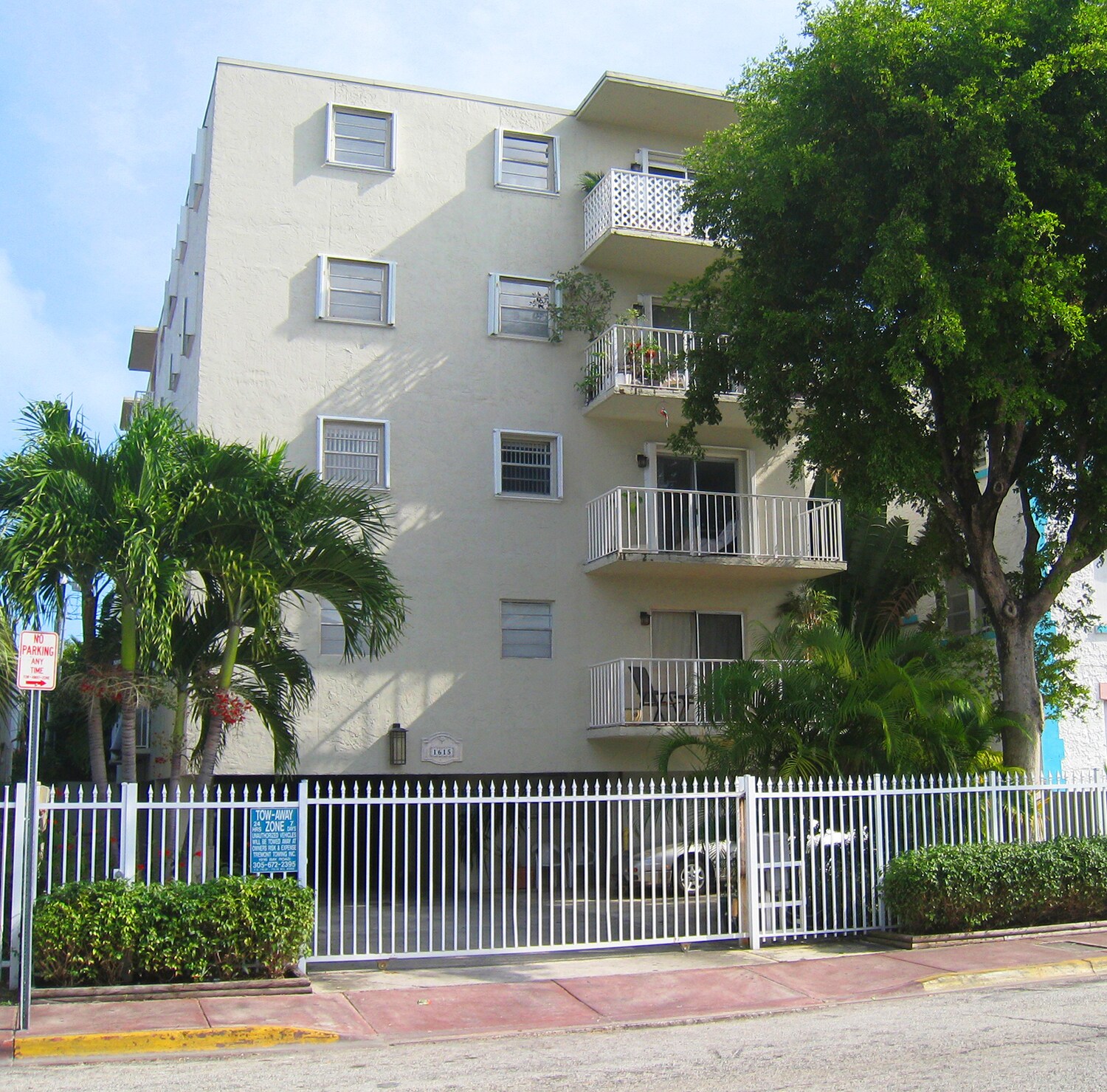 Building Photo - 1615 Meridian Ave