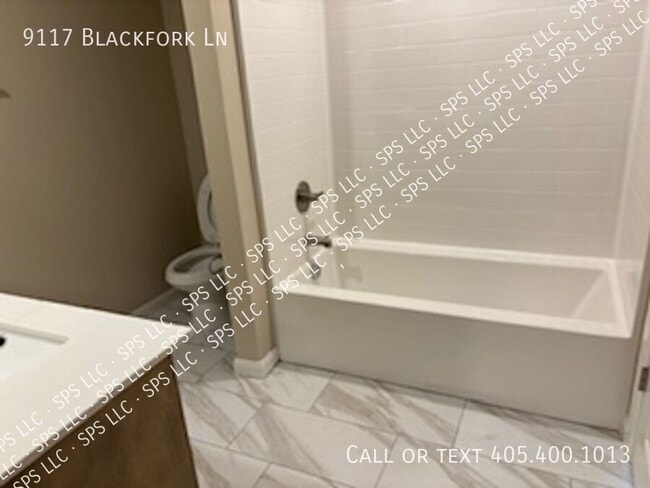 Building Photo - 9117 Blackfork Ln