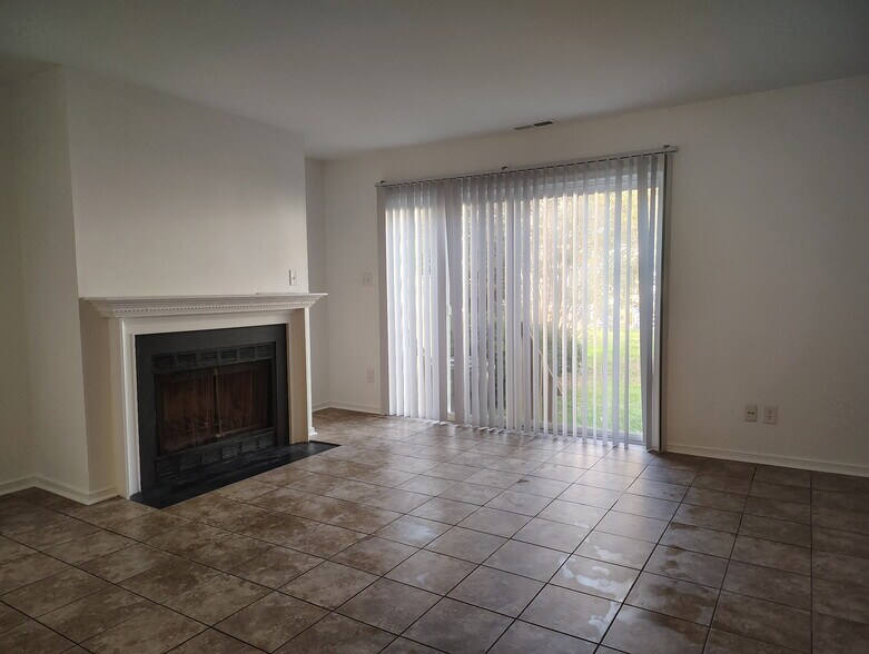 Building Photo - 6906 Partridge Run