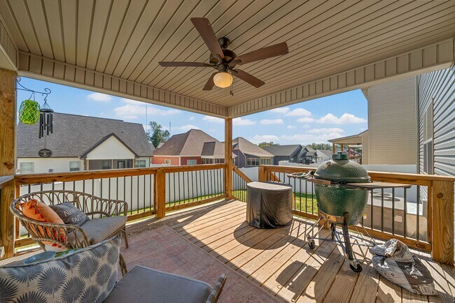 Building Photo - Modern Home in The Quarry Subdivision!
