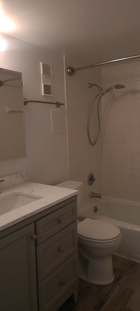 Building Photo - Amazing Community - HIDDEN GEM! Live Across Daytona Beach Inc Water, Internet & Cable (7-12 mo le...