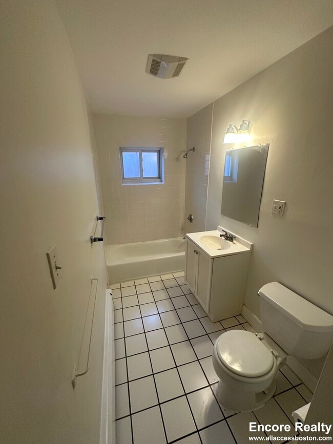 Building Photo - 61 Selkirk Rd