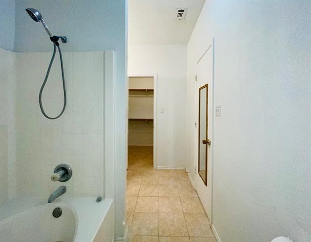 Building Photo - 4337 Park Creek Cir N