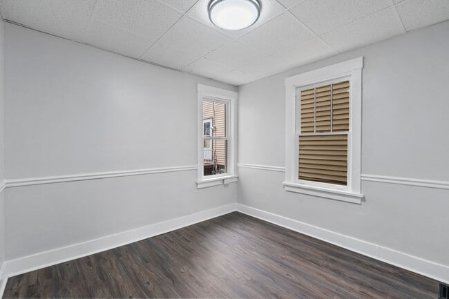 Building Photo - 3407 Gass Ave