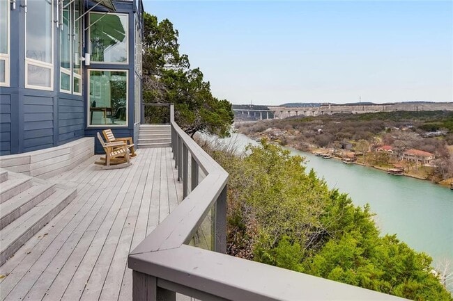 Building Photo - 2803 Brass Buttons Trl