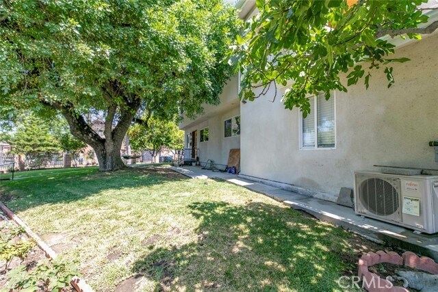 Building Photo - 6602 Charlesworth Ave