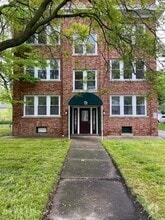 Building Photo - 721 South Grand Ave W