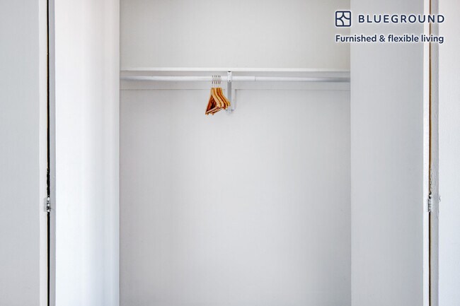 Building Photo - 8 Whittier Pl