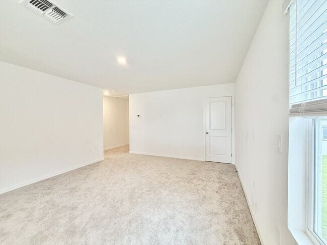 Building Photo - 641 Bald Cypress Dr