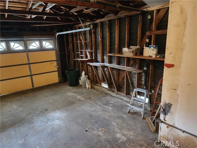 Building Photo - 2523 Deerpark Dr