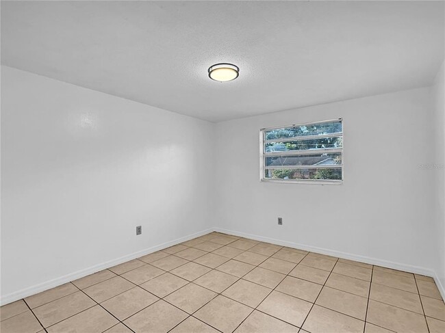 Building Photo - 1821 Bellgrove St