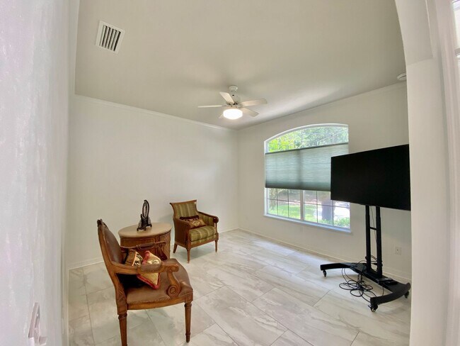 Building Photo - Renovated Haile Plantation Home – Move-In ...