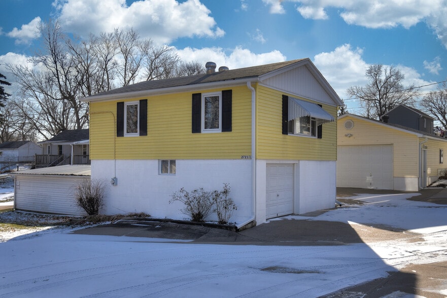 Primary Photo - 2721 Josephine St