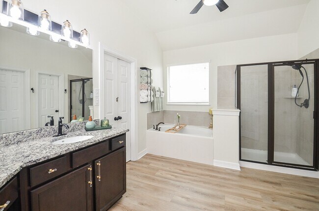 Building Photo - 27714 Wilson Run Ln