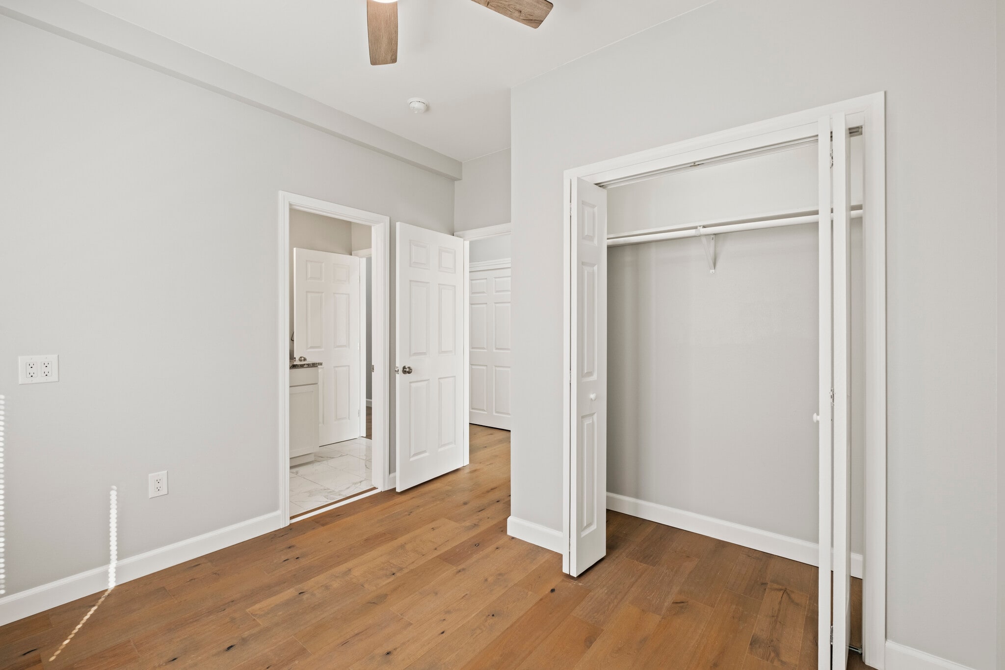 Building Photo - 812 2nd Ave N