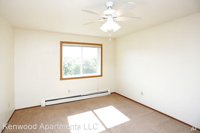 Building Photo - 211-221 E McKinley Ave