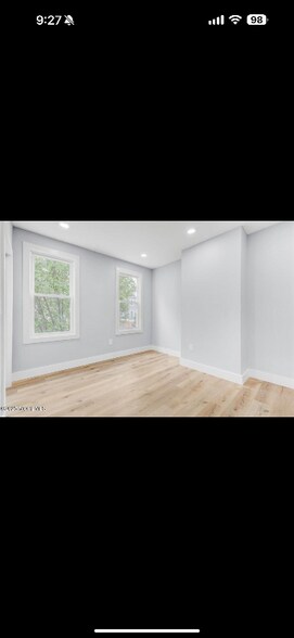 Building Photo - 1709 48th St