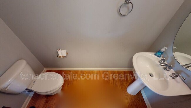 Building Photo - 106 Heavenly Way