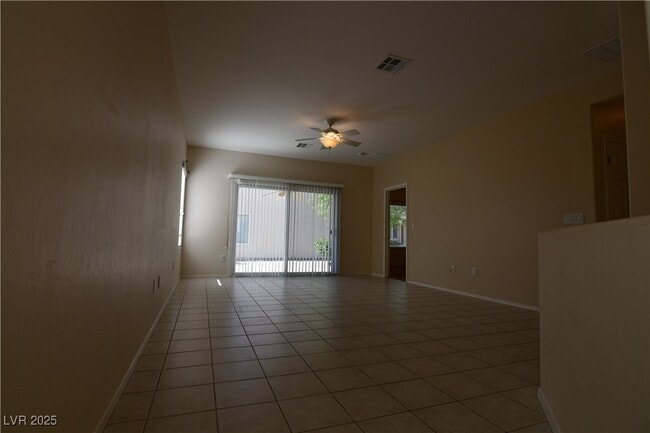 Building Photo - 3617 Kittiwake Rd