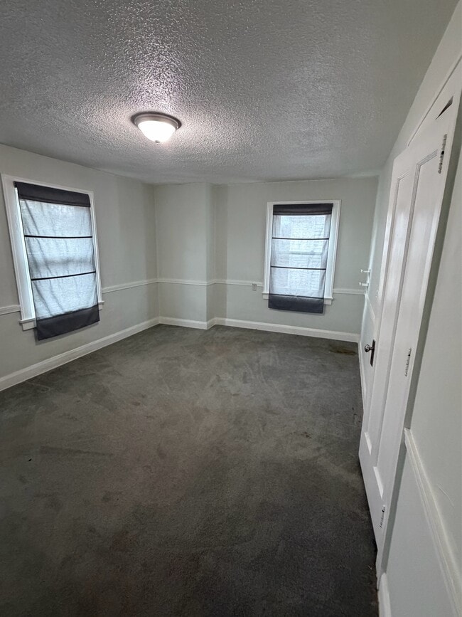 Building Photo - 1859 Goleta Ave