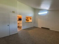 Building Photo - 3058 McDonald Ave