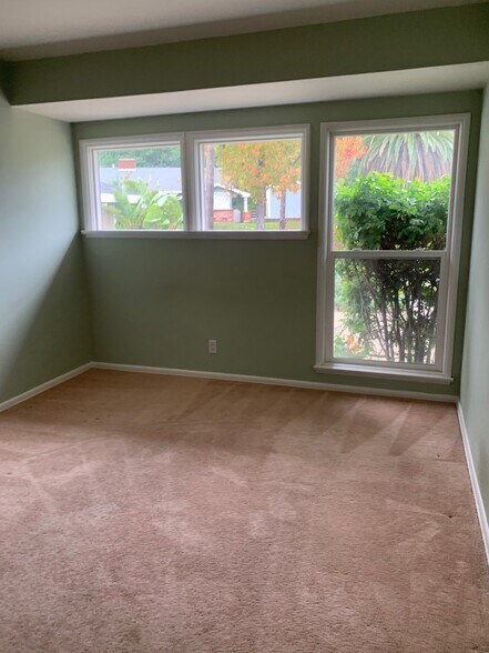 Building Photo - 3045 N Lamer St