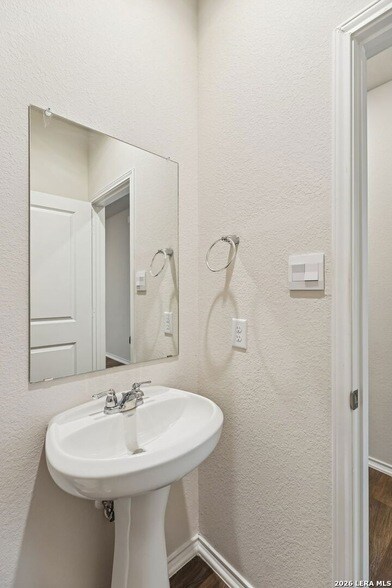 Building Photo - 4550 Meerkat Dr