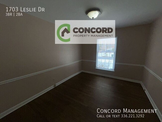 Building Photo - 1703 Leslie Rd