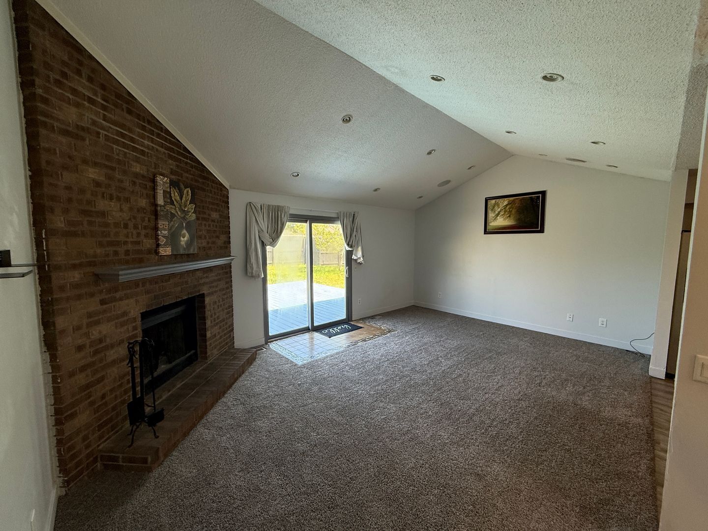 Building Photo - 7812 Brookfield Dr