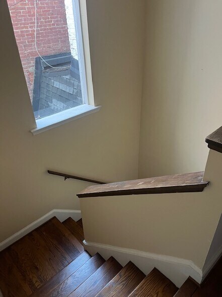 Building Photo - 1818 S St NW