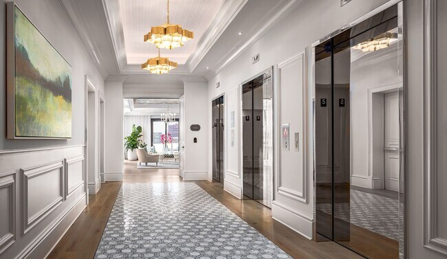 Building Photo - Modern 3-Bedroom Apartment with Smart Home...