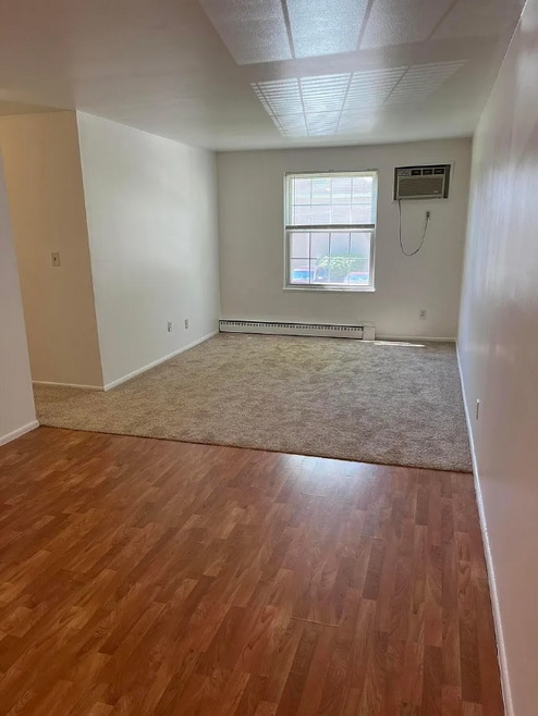 Building Photo - 4696 Tarryton Ct S