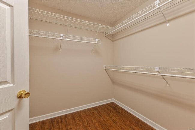 Building Photo - 1703 Pebble Creek Dr