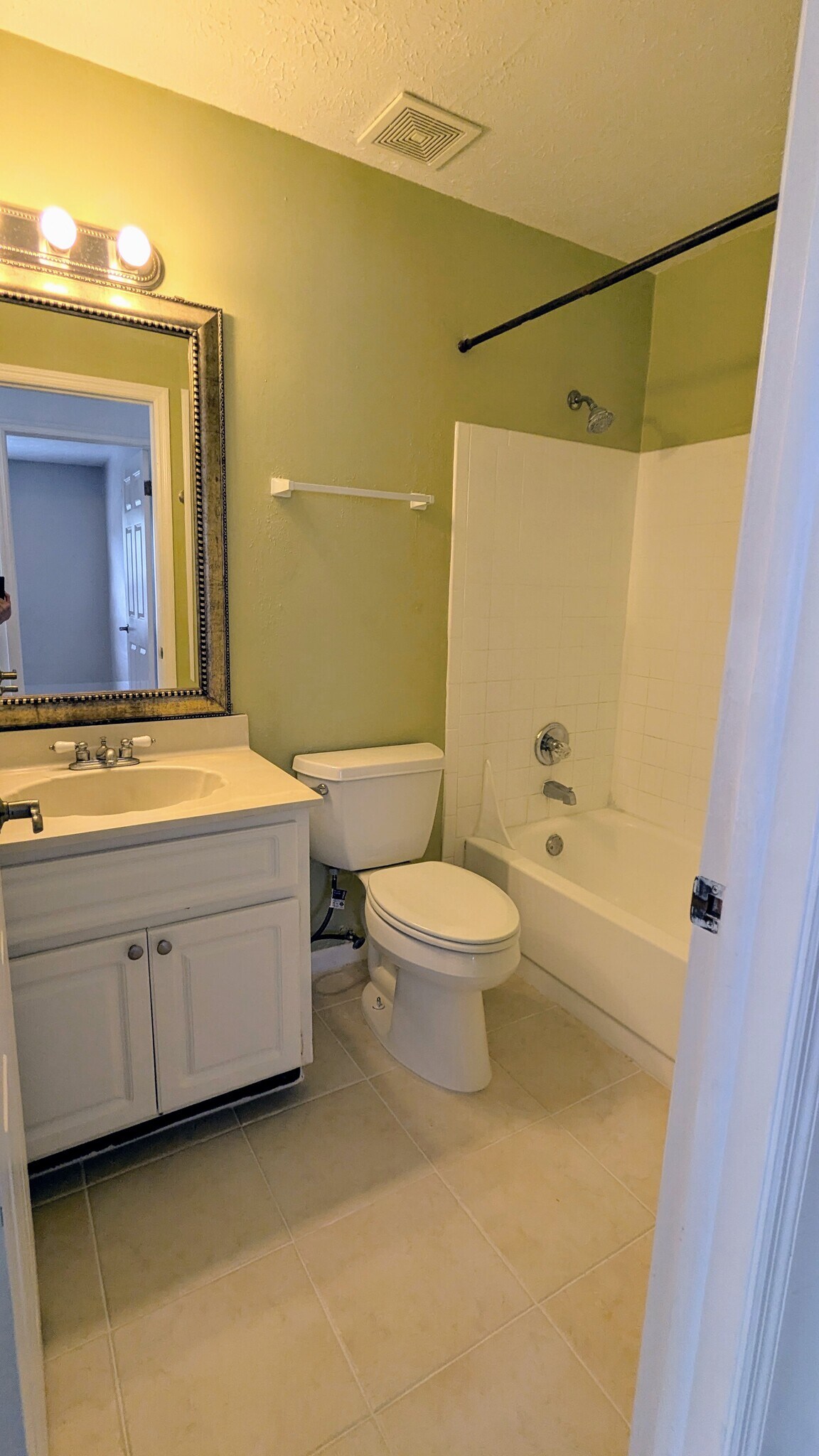 Building Photo - 5466 Pentail Cir