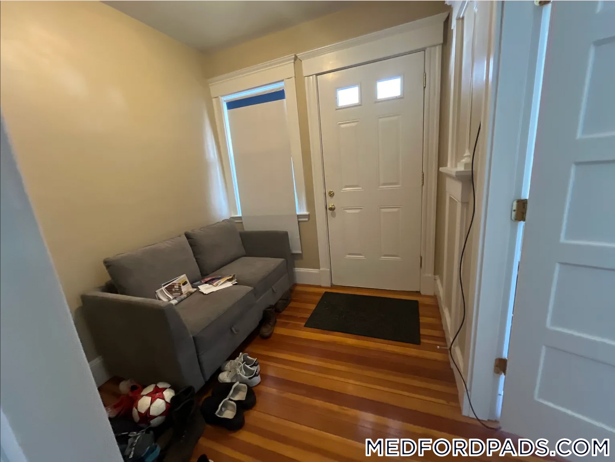 Building Photo - 46 Stanley Ave