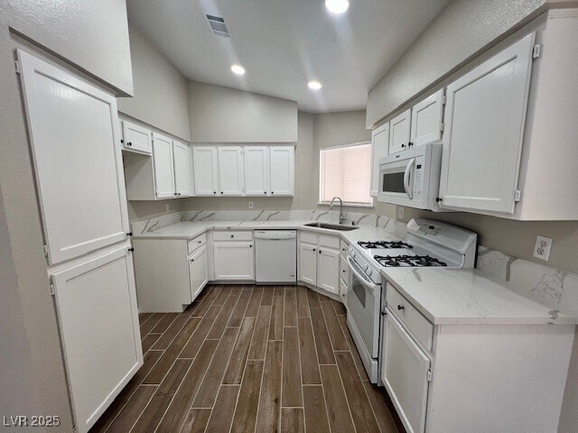 Building Photo - 320 Dockside Ct