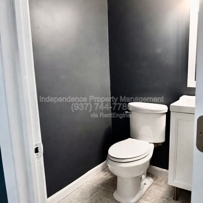 Building Photo - 1173 Navaho Dr