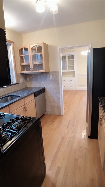 Building Photo - 31 Gilbert Rd