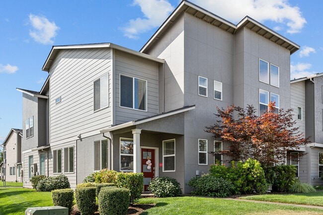Building Photo - 8092 SE Butternut Creek Pkwy