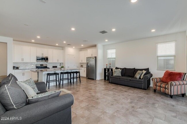 Building Photo - 9419 W Willow Bend Ln