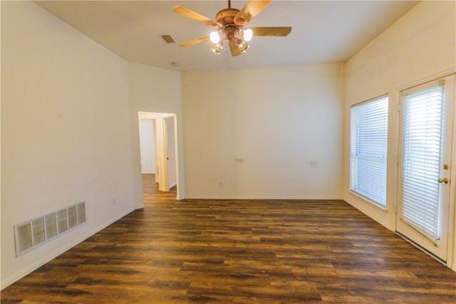 Building Photo - 8281 Durham Dr